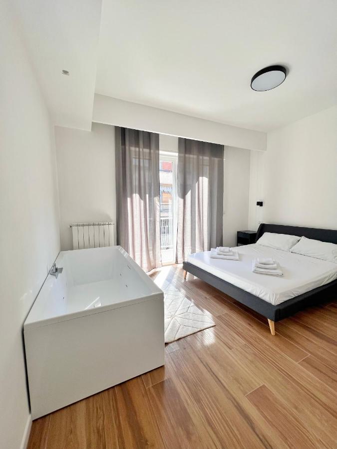 Finella Charming Rooms Bari Exterior photo