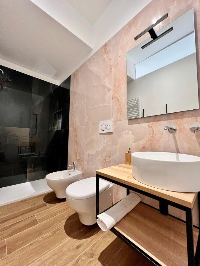 Finella Charming Rooms Bari Exterior photo